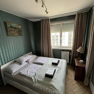  Apartman Cosy Family